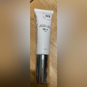 New CLINICAL SKIN RETINOL AND AOX renewal cream